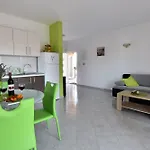 Apartment Natasa Nino Jezera, Murter *