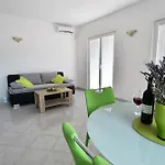 Apartment Natasa Nino Jezera, Murter Jezera