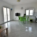 Apartment Natasa Nino Jezera, Murter *